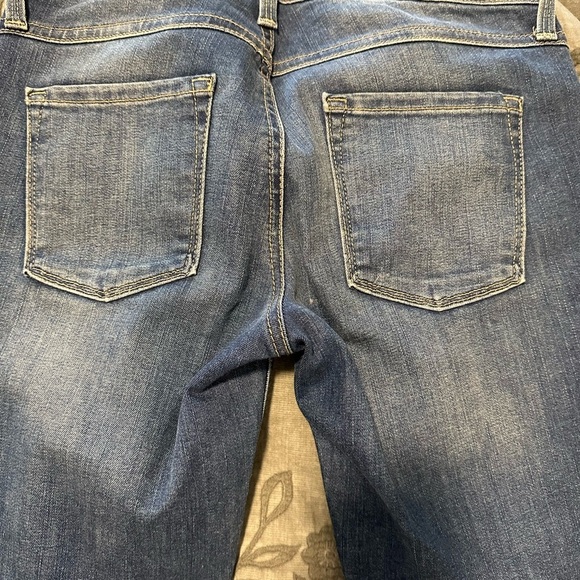 Stylish Blue Denim Jeans - Picture 3 of 4